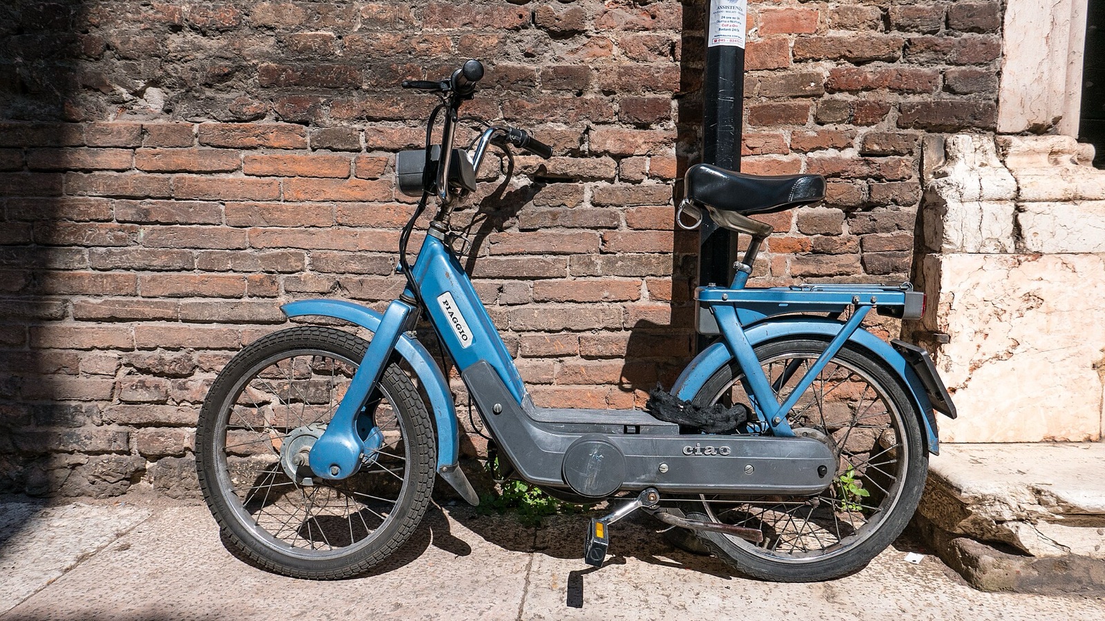 Piaggio Vespa Ciao brommer